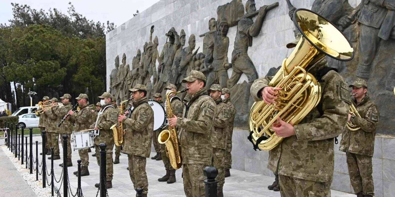 Şehitler Abidesi’nde 18 Mart tören provası gerçekleştirildi