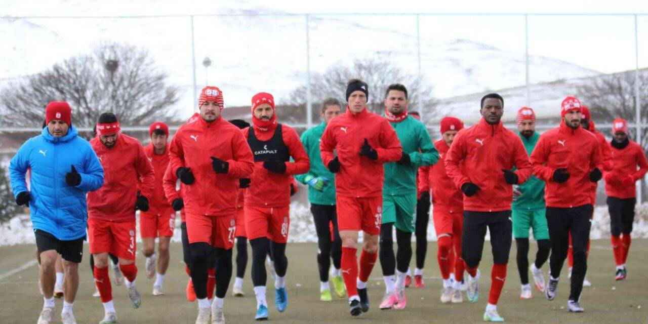 Sivasspor’da hedef 3 puan