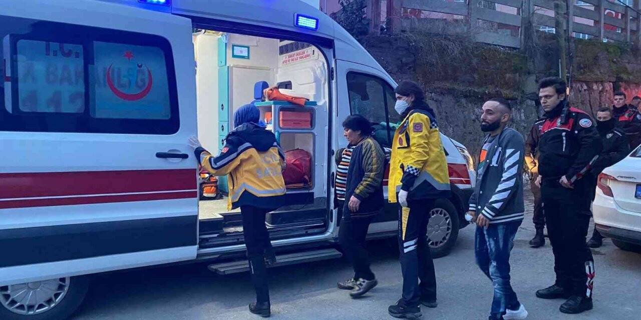 Komşuların kavgasında kan aktı: 1 yaralı