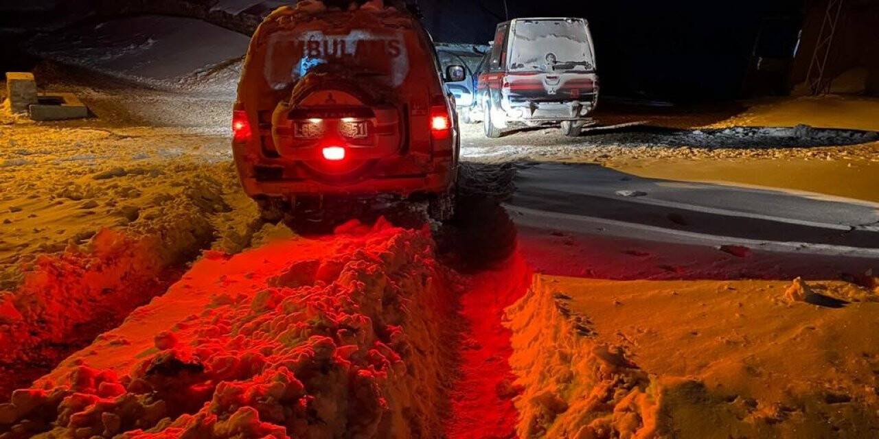 Van’da 6 saatlik hasta kurtarma operasyonu