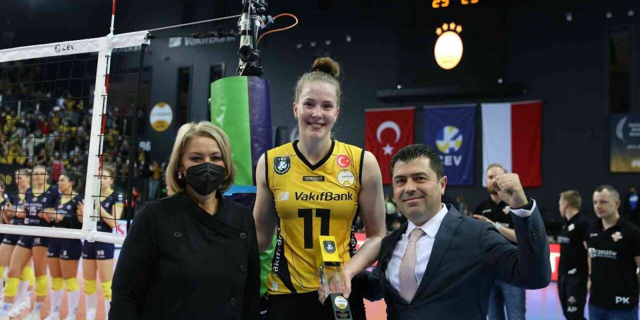 VakıfBank, Şampiyonlar Ligi’nde üst üste 10. kez yarı finalde