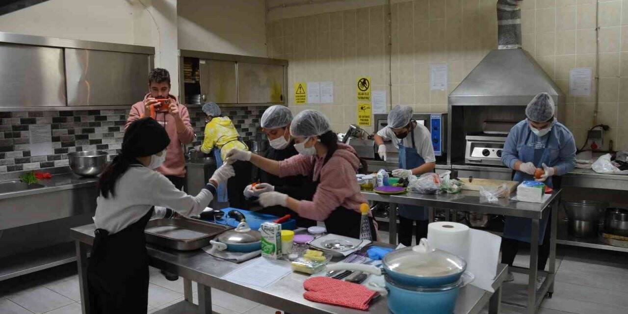 Didim’de “Geleceğin şefleri” için yarışma düzenlendi