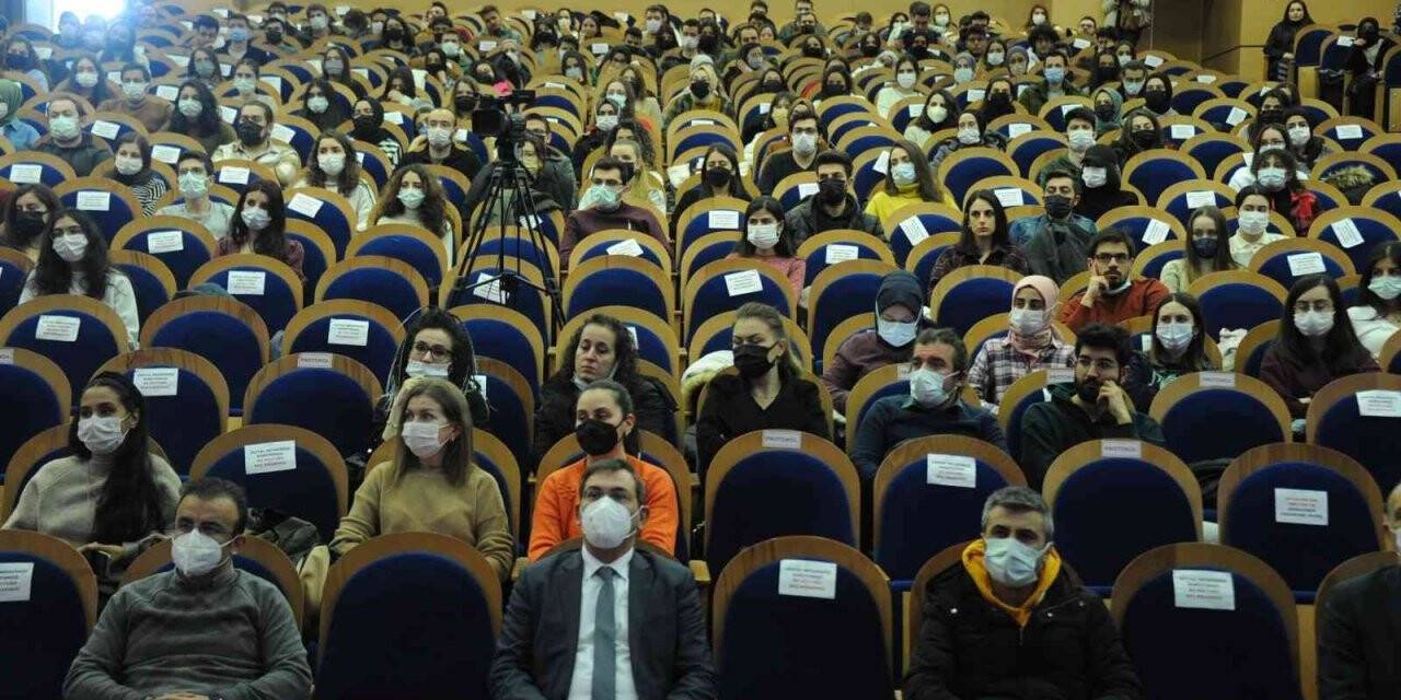 ZBEÜ’de "Dental İmplant Uygulamaları" paneli