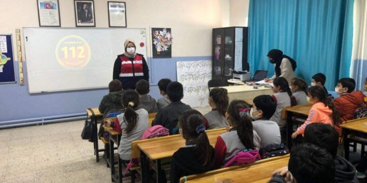 Çocuklar "Tim Jandarma" filmini izledi