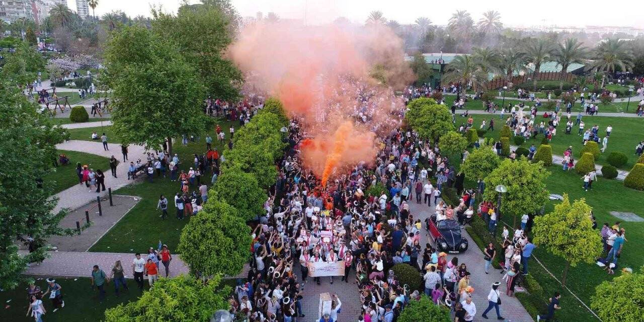 Uluslararası Portakal Çiçeği Karnavalı esnafa can suyu olacak