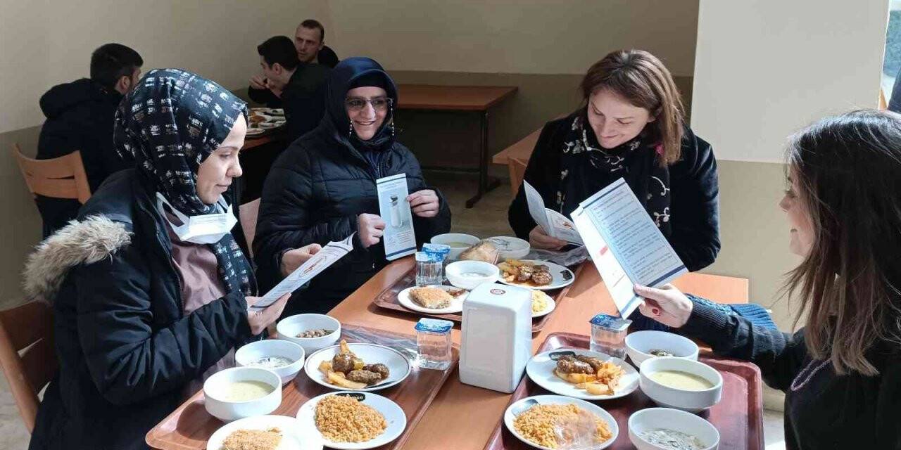 Aşırı tuz kullanımının sağlığa zararına dikkat çektiler