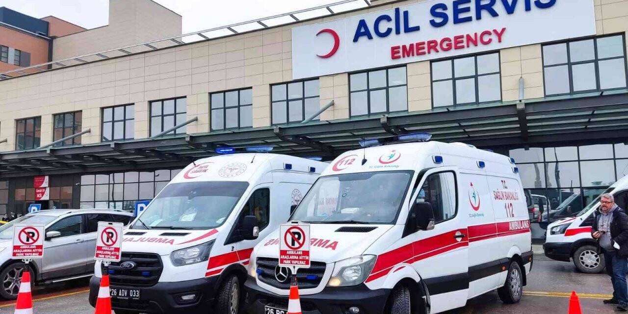 Zehirli gaz onlarca işçiyi zehirledi