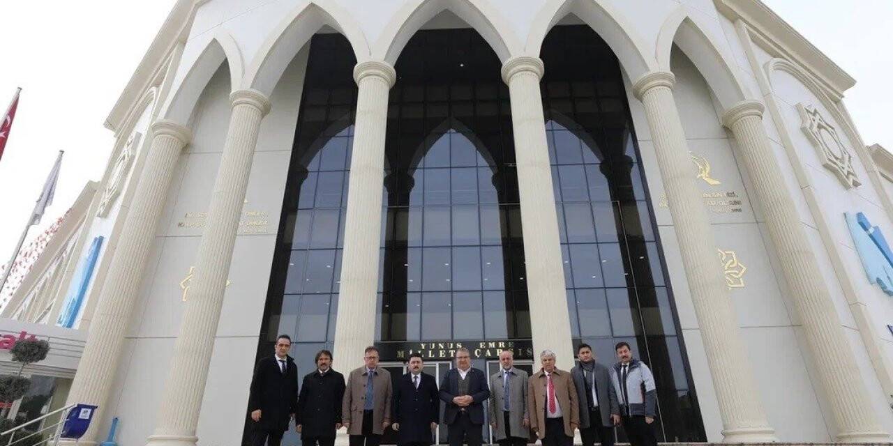 Başkan Avcı Yunusemre’nin projelerini çok beğendi