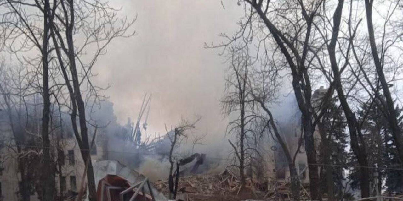 Ukraynalı milletvekili Gurin: “Mariupol tiyatrosuna sığınanlar göçük altından sağ çıkıyor"