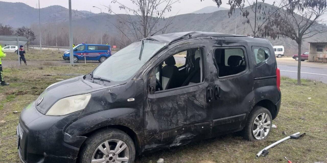 Bilecik’te trafik kazası: 3 kişi yaralandı