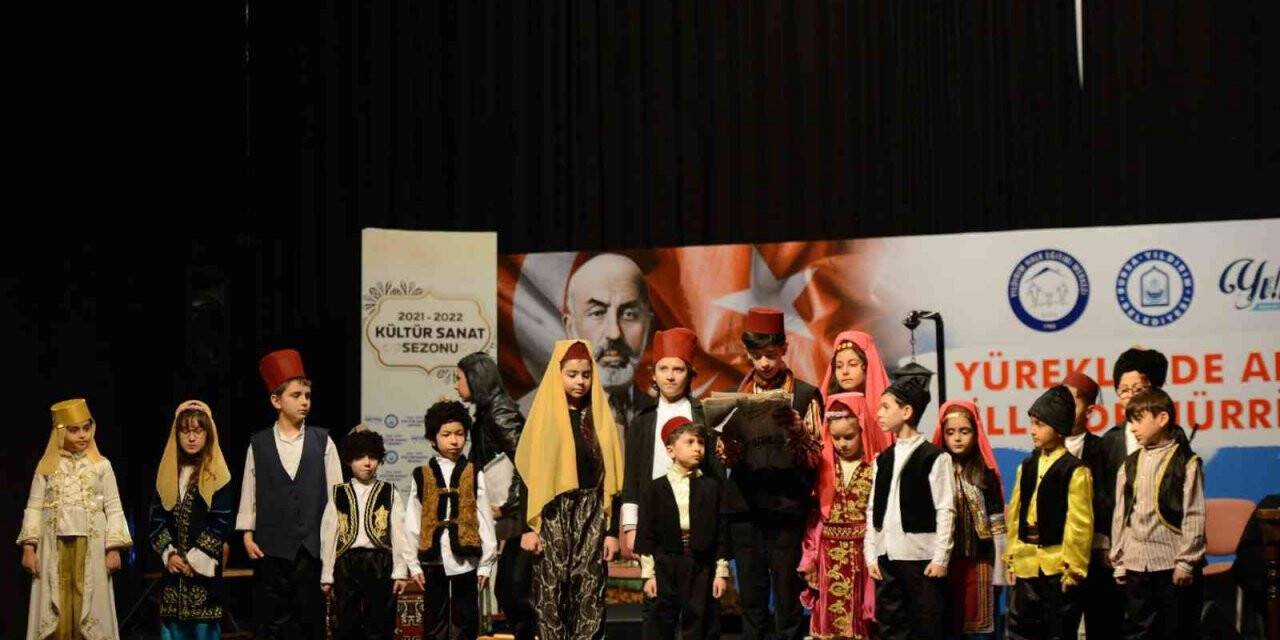 İstiklal şairi anıldı