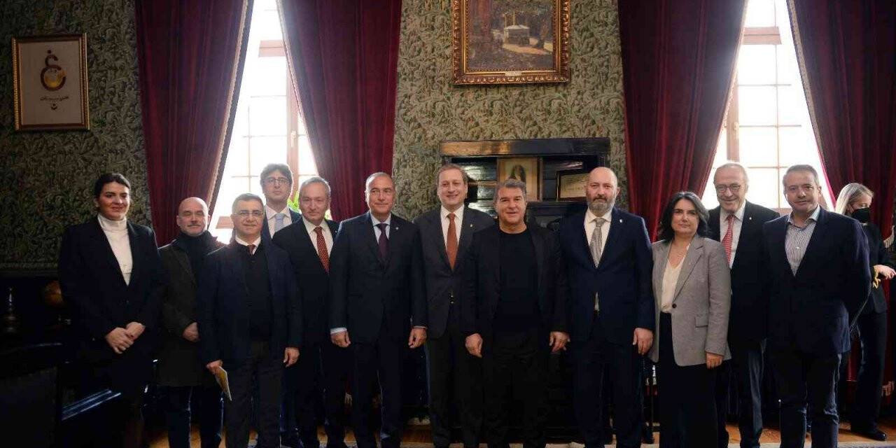 Burak Elmas ile Joan Laporta, Galatasaray Lisesi ve Galatasaray Müzesi’ni ziyaret etti