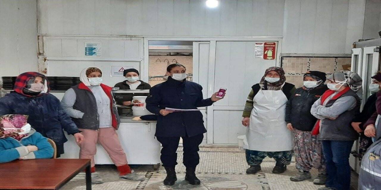 Organize sanayide çalışan kadınlara KADES anlatıldı