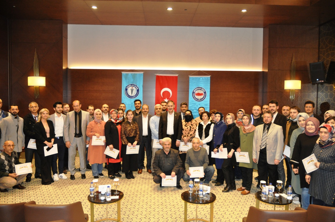 Sağlık-Sen Konya'da sertifika dağıtımı yapıldı