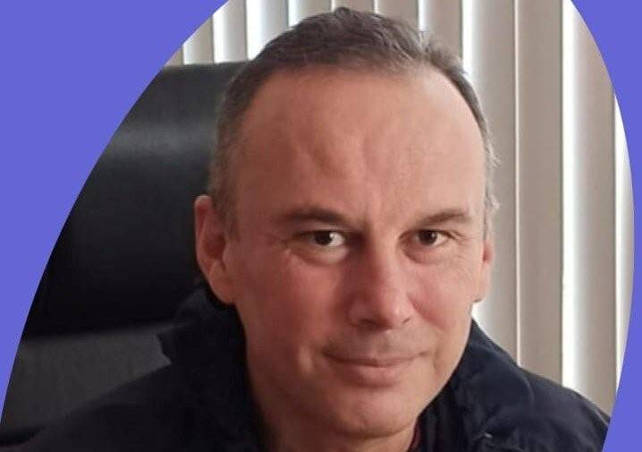 Veteriner Sarı, aşılama sırasında büyükbaş hayvandan aldığı darbe ile yaralandı