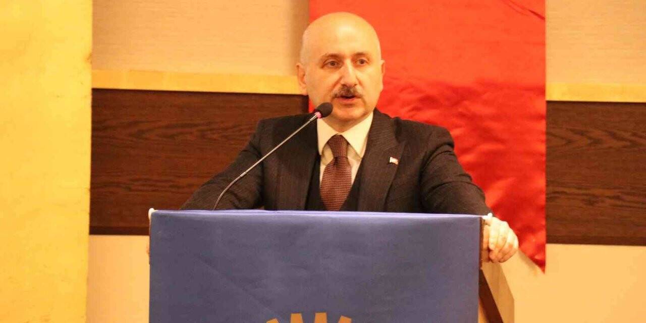 Ulaştırma ve Altyapı Bakanı Karaismailoğlu: "Pandemi sürecinde demiryoluna rağbetin arttığına şahit oluyoruz”