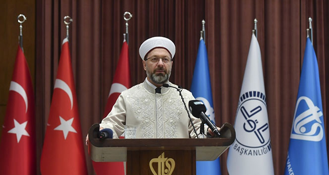 Diyanet İşleri Başkanı Erbaş: 'Elhamdülillah ülkemizde 90 bin camide minareler yükselmektedir'