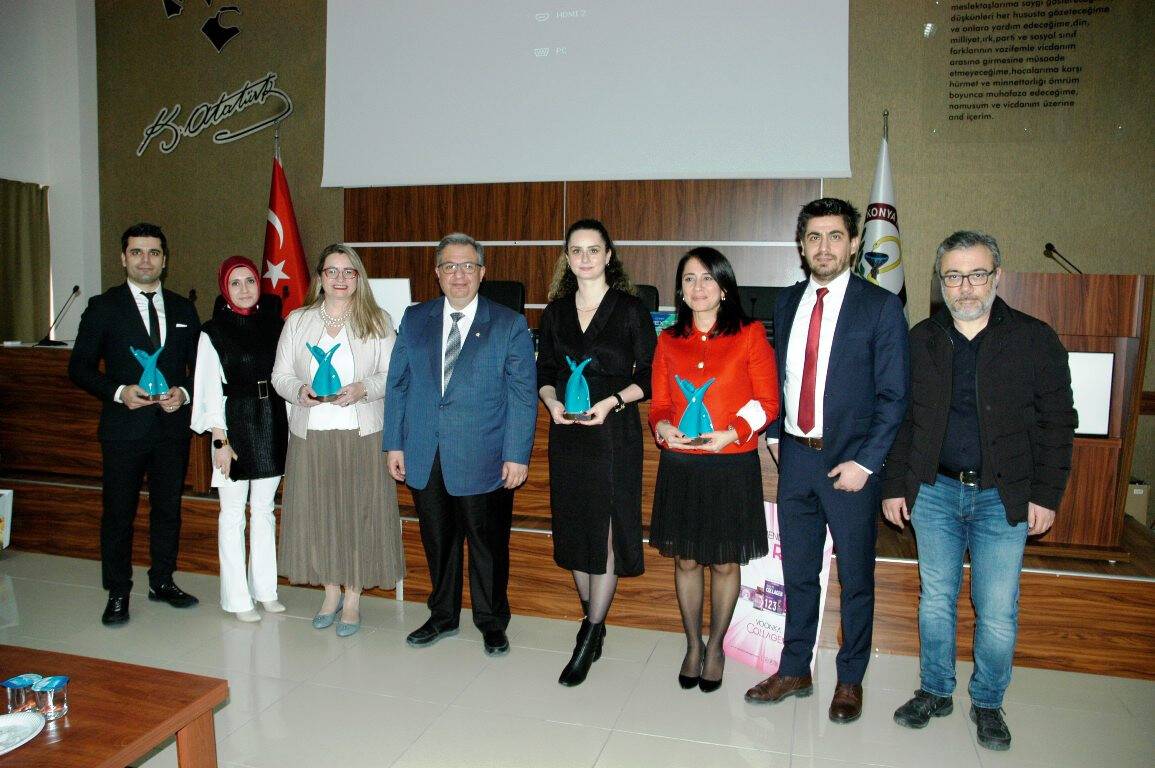 Konyalı eczacılara, organik ve bitkisel ürünler seminerde tanıtıldı