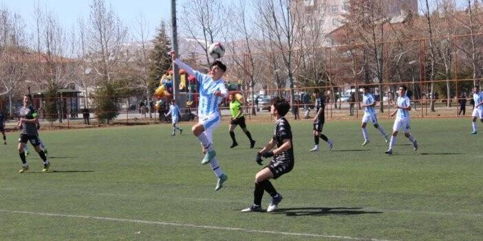 U16 Ligi play-off maçları başladı