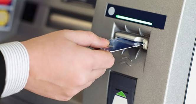 Ukrayna’da ATM’de nakit para bulmak zorlaştı