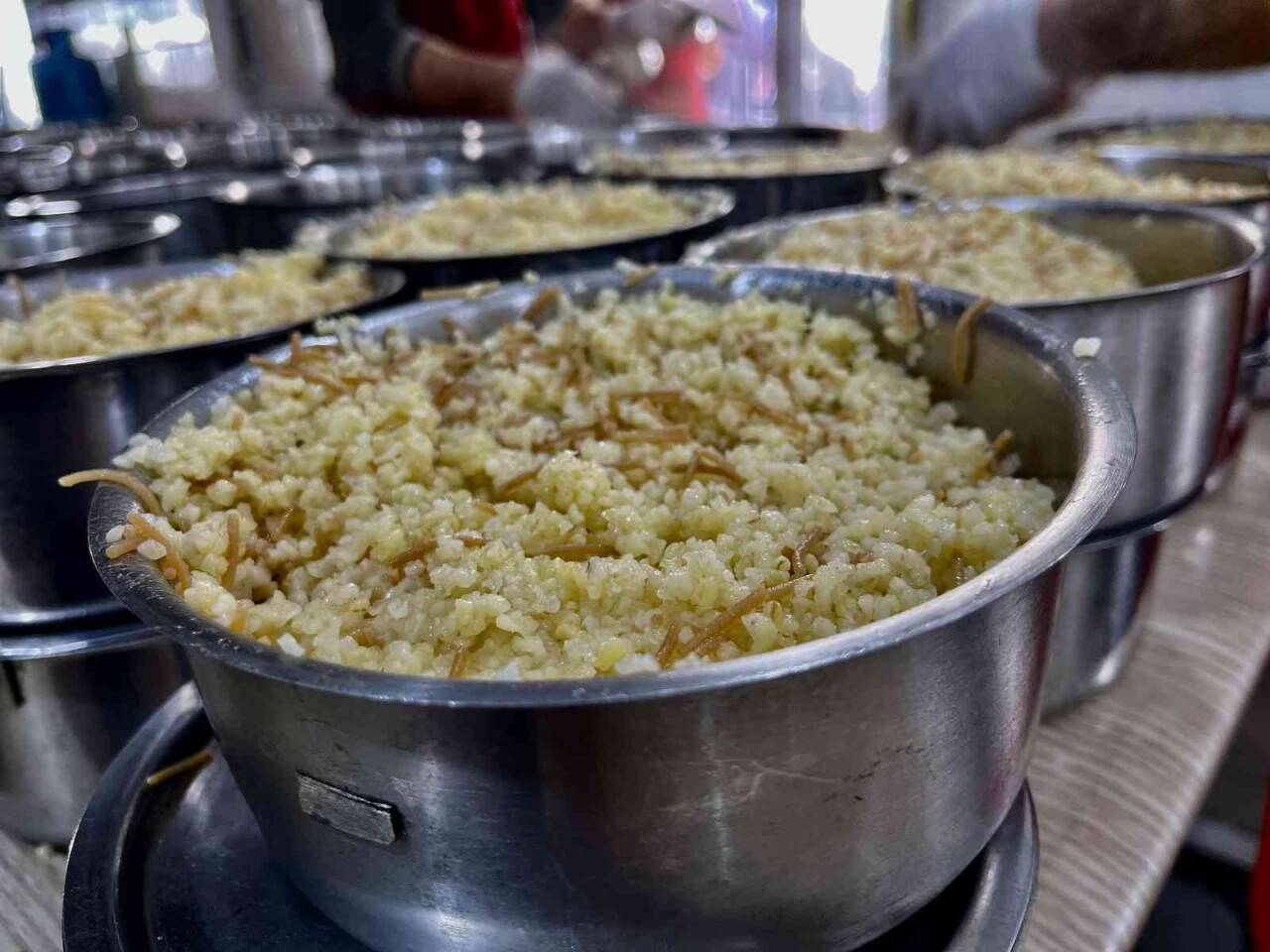 Kızılay Ağrı Şubesi’nden her gün 4 bin 500 kişiye sıcak yemek