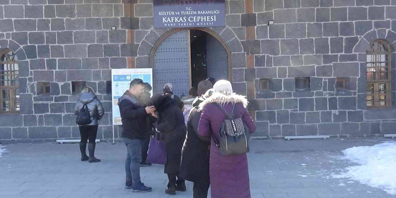 Kars’ta Harp Tarihi Müzesi yoğun ilgi görüyor