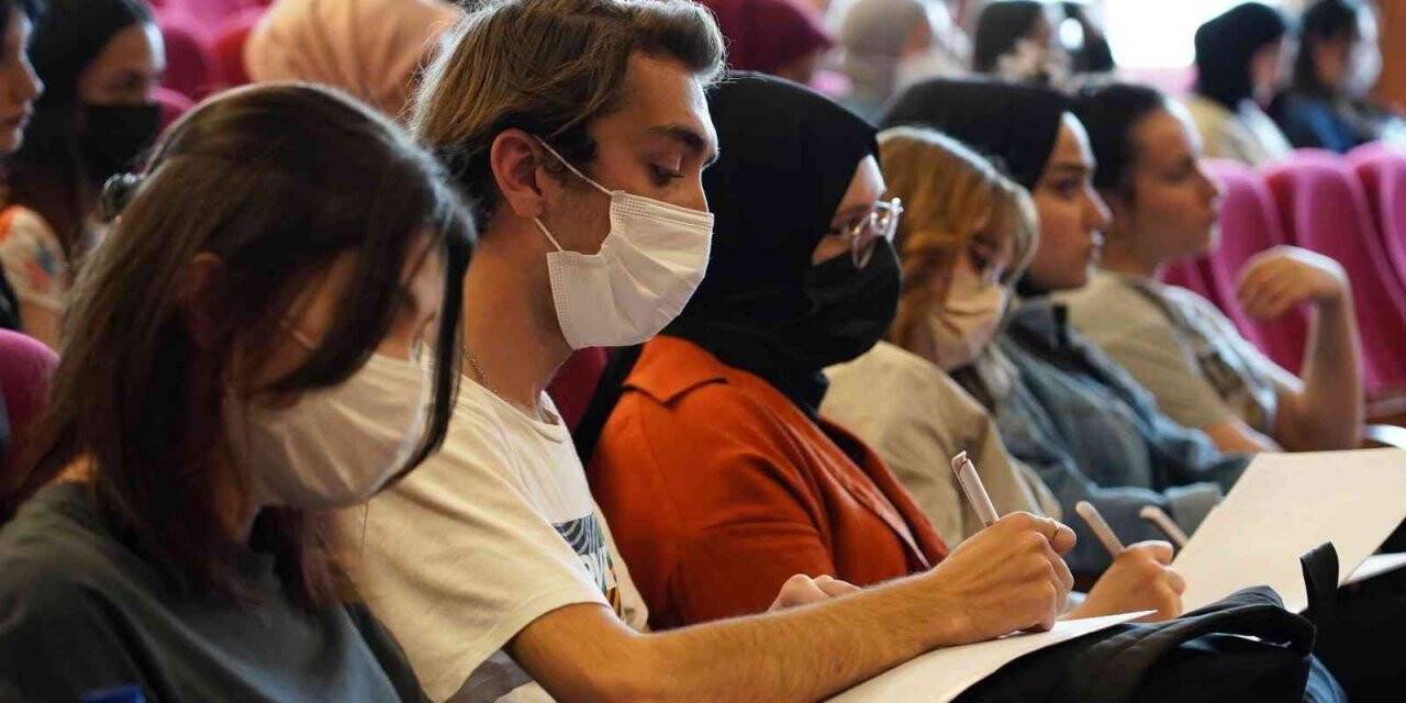 Türkiye’de Aile Değerleri Paneli gerçekleştirildi