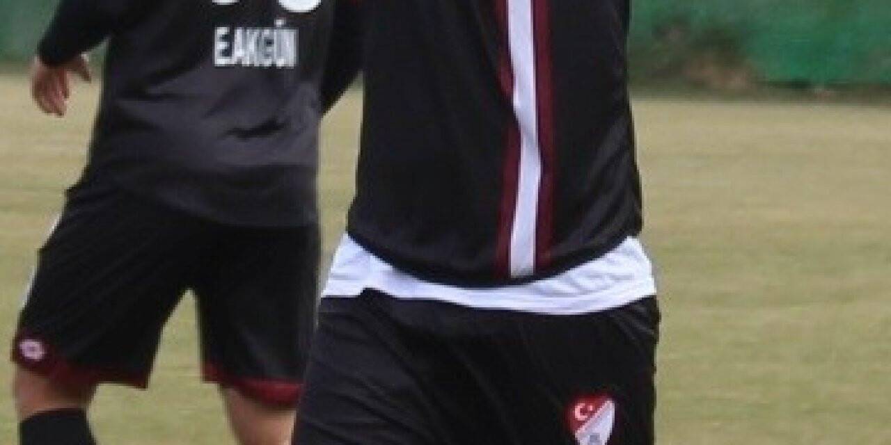 Elazığspor’da Ömer Faruk takımı sırtladı