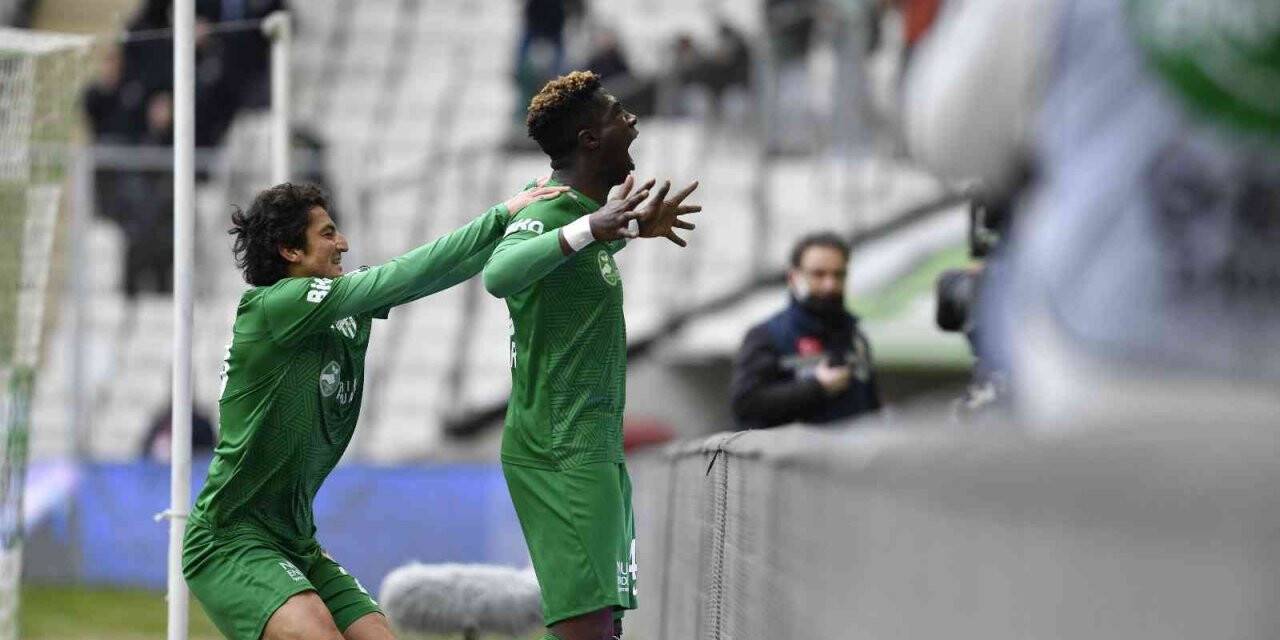 Bursaspor kalan 8 maçının 5’ini evinde oynayacak