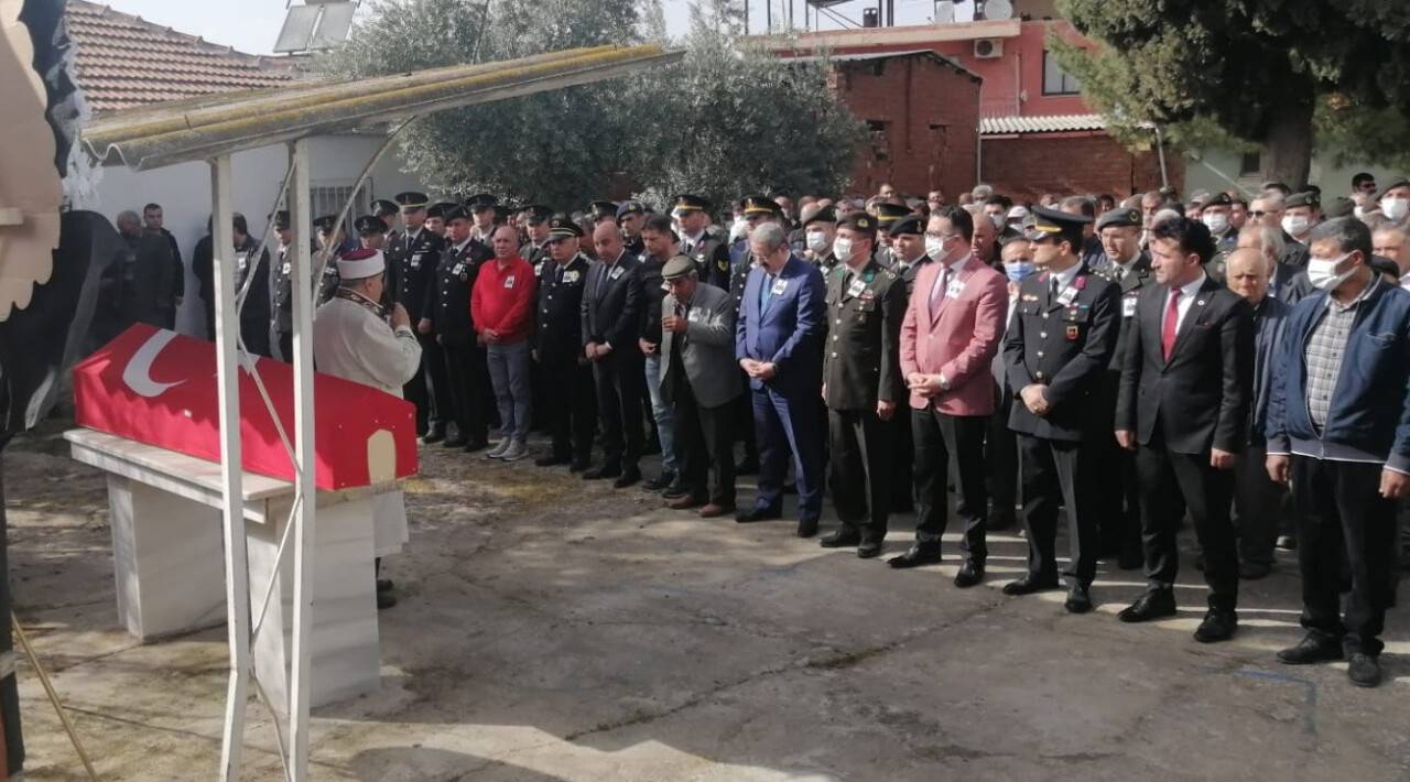 Kalbine yenik düşen Astsubay Başçavuş Manisa’da toprağa verildi