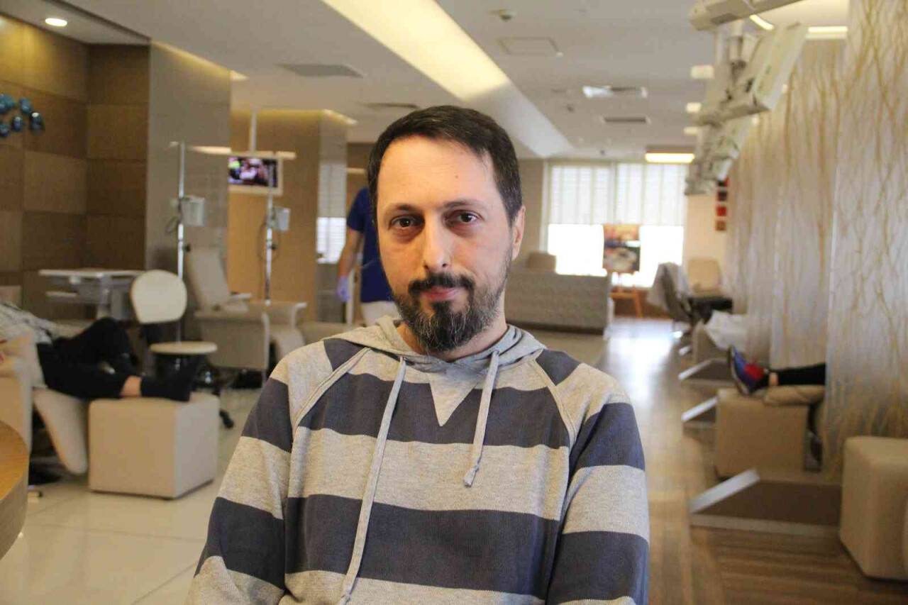 Lenf bezi kanserini ablasından nakledilen ilikle yendi