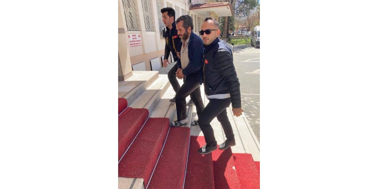 Otogarda uyuşturucu satmak isteyen şüpheli tutuklandı