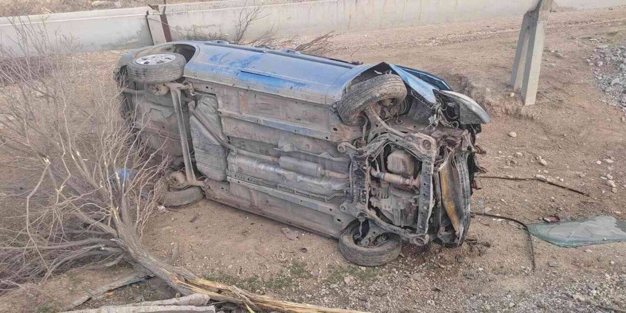 Konya’da kontrolden çıkan otomobil takla attı: 6 yaralı