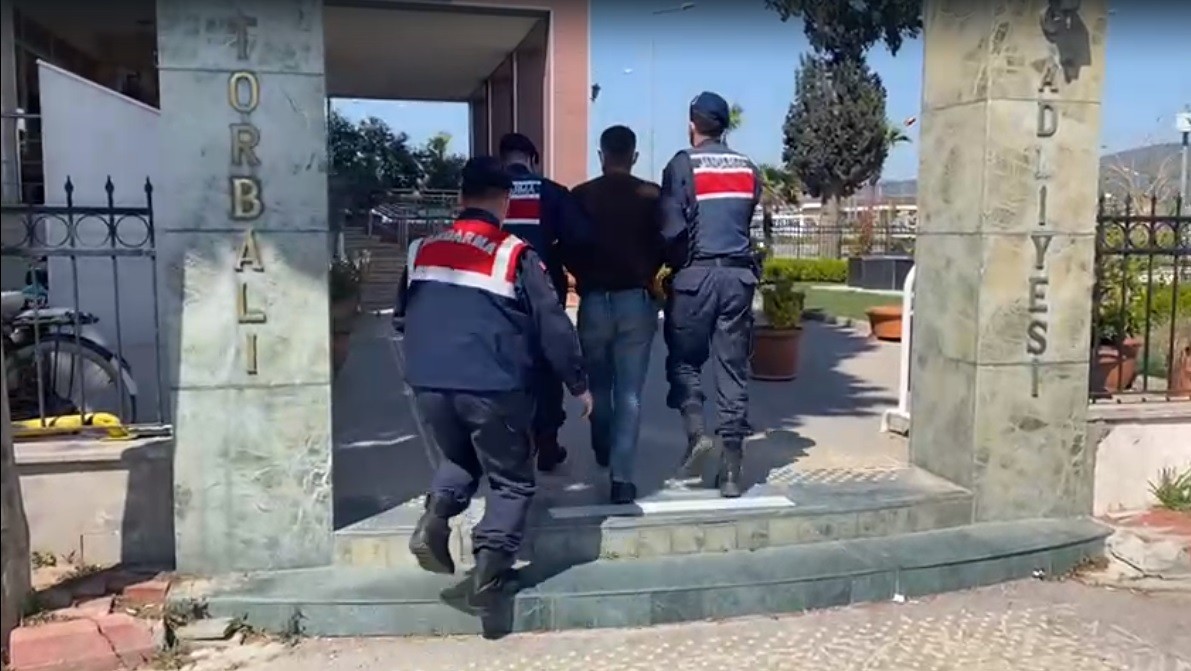 PKK’nın dağ kadrosunda bir dönem faaliyet gösteren terörist İzmir’de yakalandı
