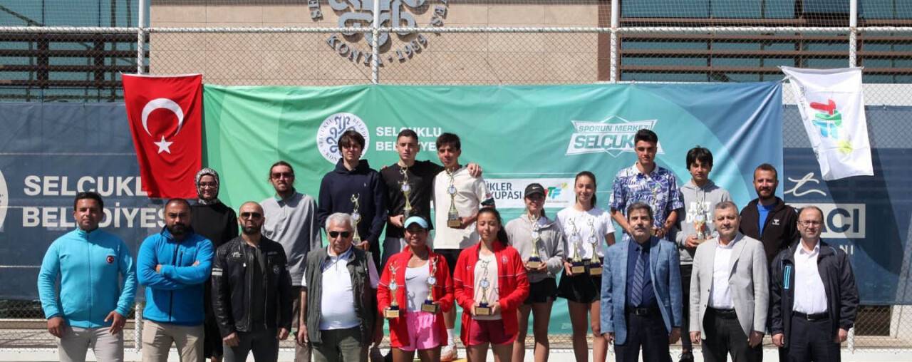 'Bahar Kupası Tenis Turnuvası' sona erdi