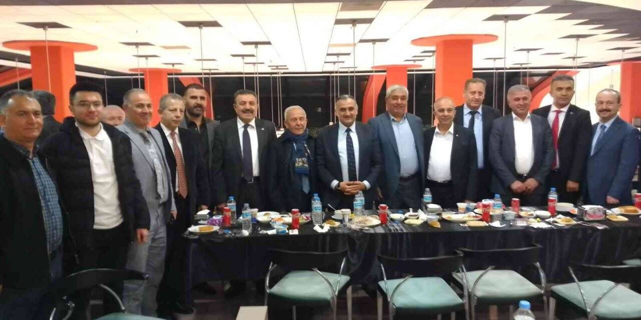 Develililer iftarda bir araya geldi