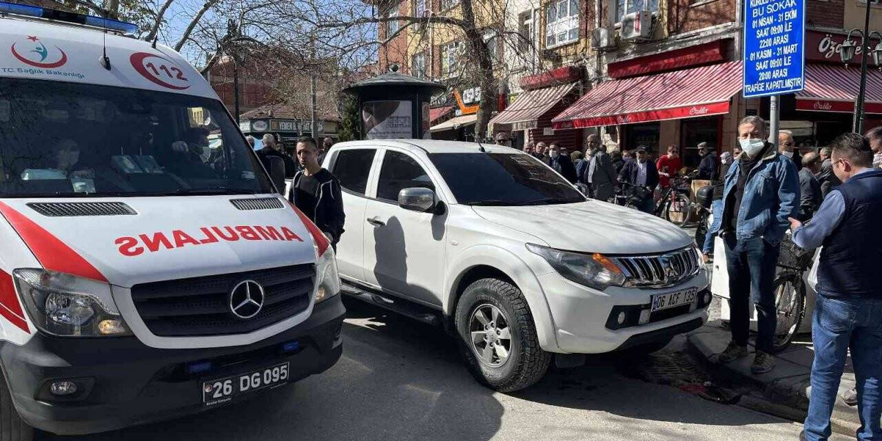 Hatalı park yüzünden 250 metre sedye taşıdılar