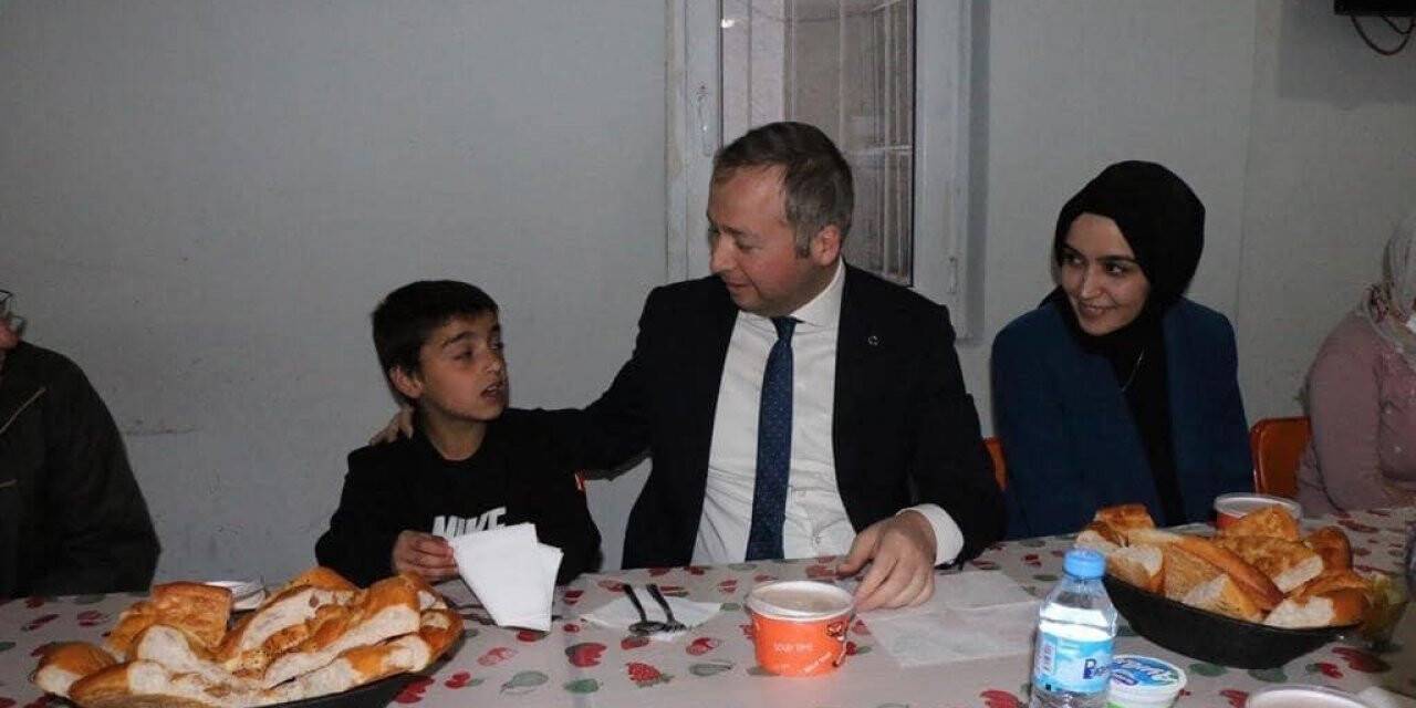 Kaymakam Yelek vatandaşlarla iftarda bir araya geldi