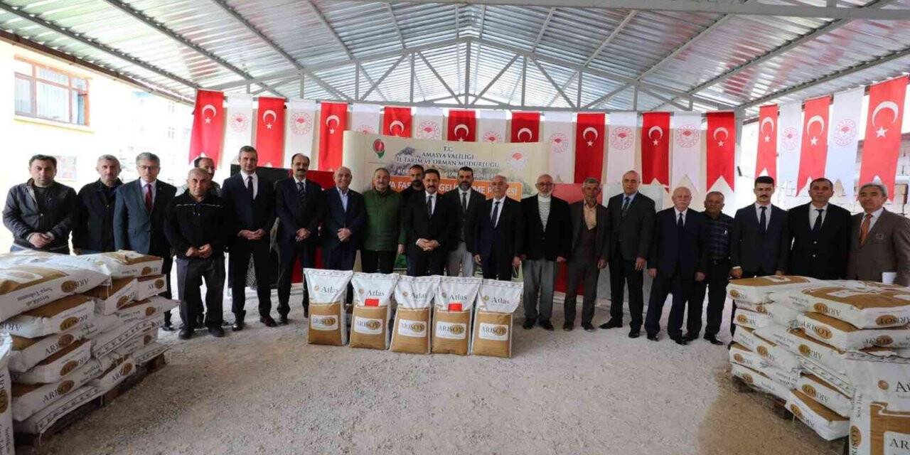 Amasya Valiliği’nden soya üretimine destek: Çiftçilere 17 bin kilo soya tohumu dağıtıldı