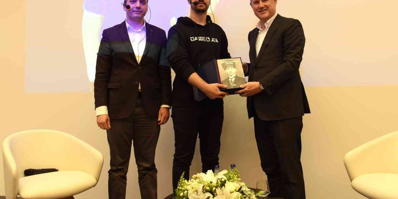 ‘İz Bırakanlar’ serisi, İzQ’da başladı