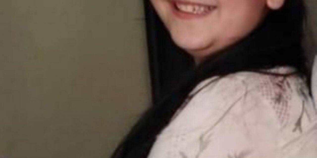 Servis aracının çarptığı küçük Sude hayatını kaybetti