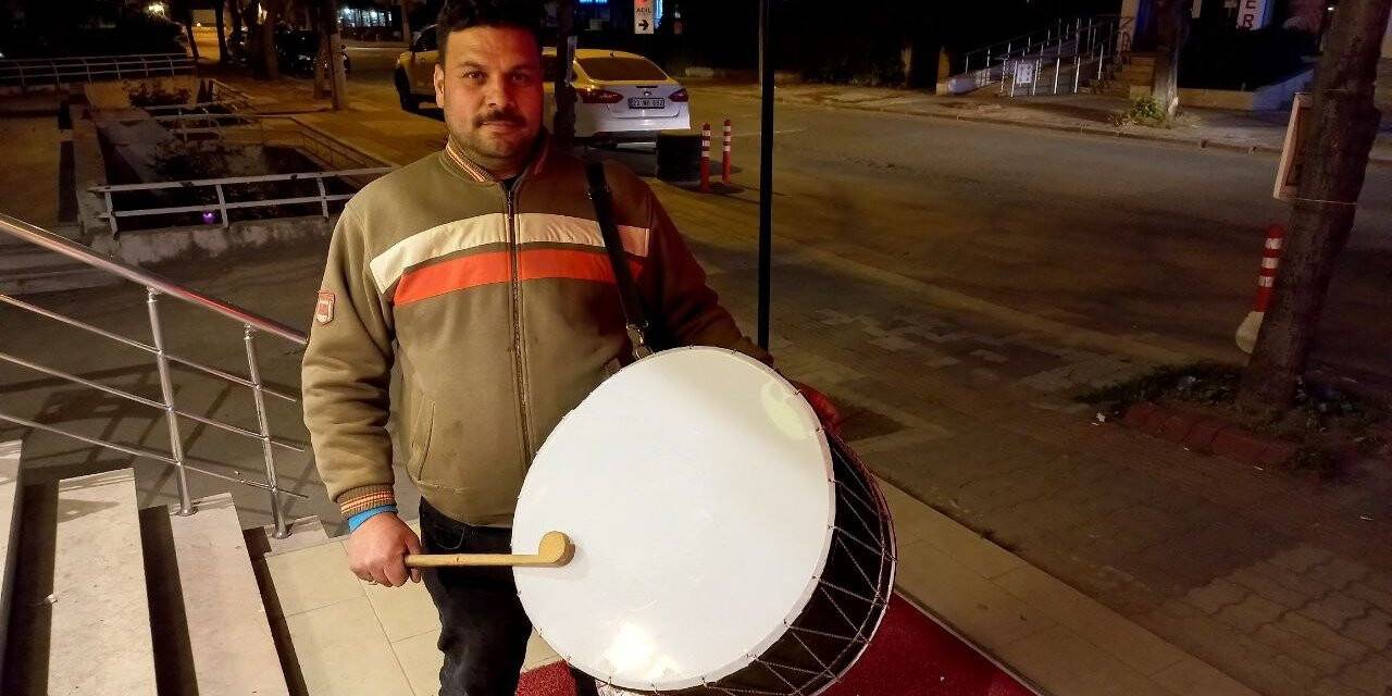 Ramazan davulcuları ilk bahşişlerini topladı