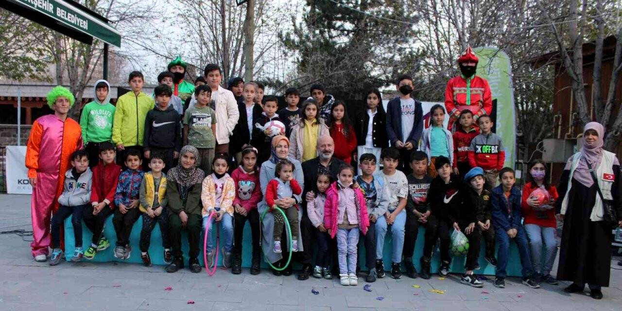 Başkan Çolakbayrakdar, iftarı yetim çocuklarla açtı