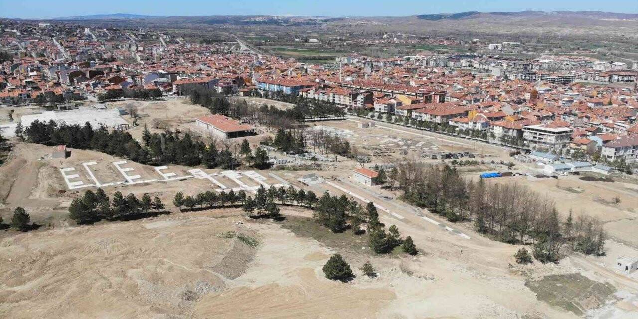 Kütahya Millet Bahçesi temmuzda hizmete açılıyor