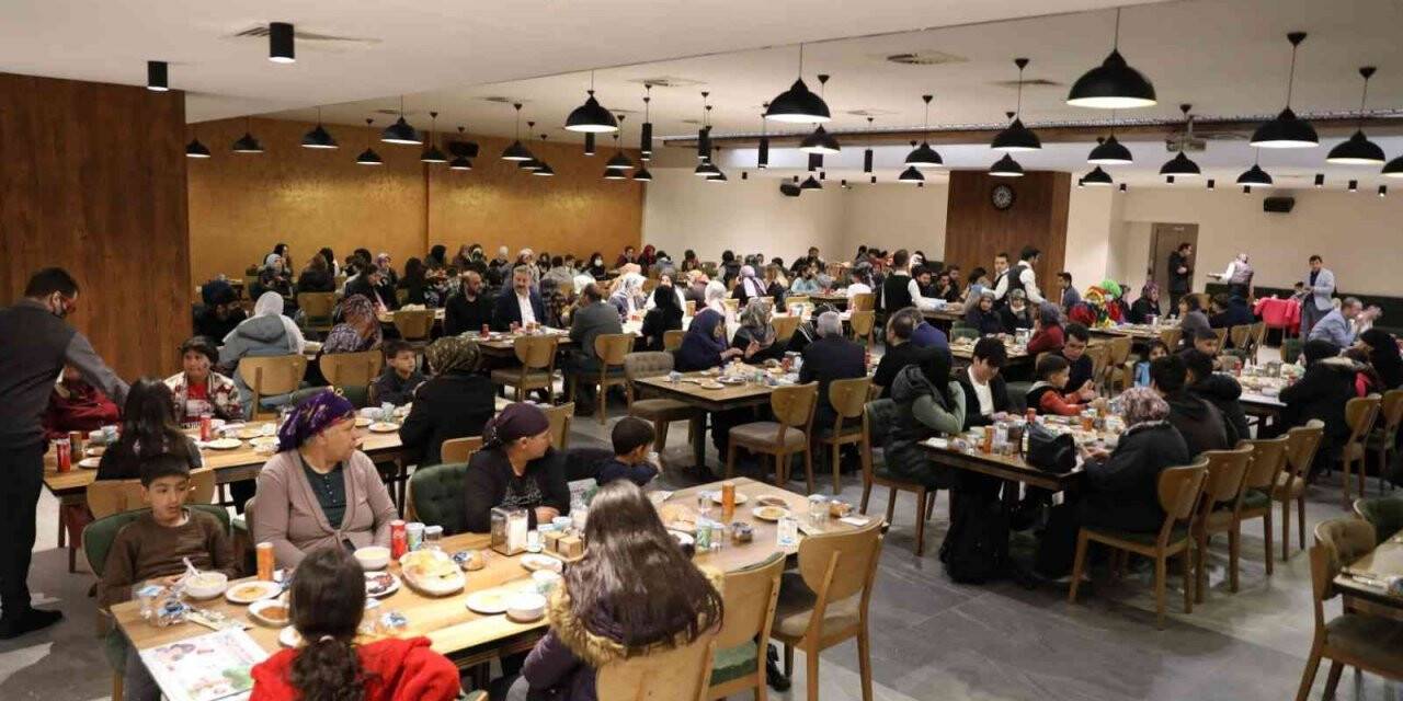 Melikgazi’de ’Dünya Yetimler Günü’ iftarı