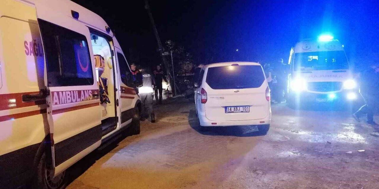 Bolu’da bıçaklı sopalı kavga: 2 yaralı