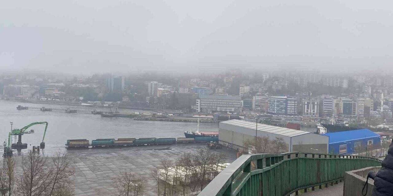 Zonguldak’ta yoğun sis etkili oldu