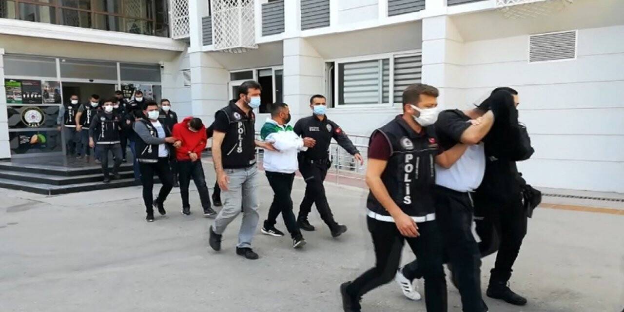 Mersin’de uyuşturucu operasyonunda yakalanan 11 şüpheliden 3’ü tutuklandı