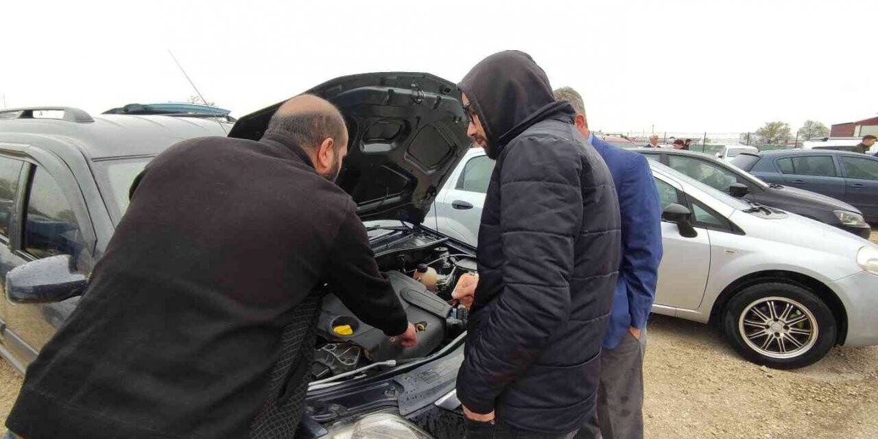 Bahar geldi ikinci el otomobil pazarı hareketlendi