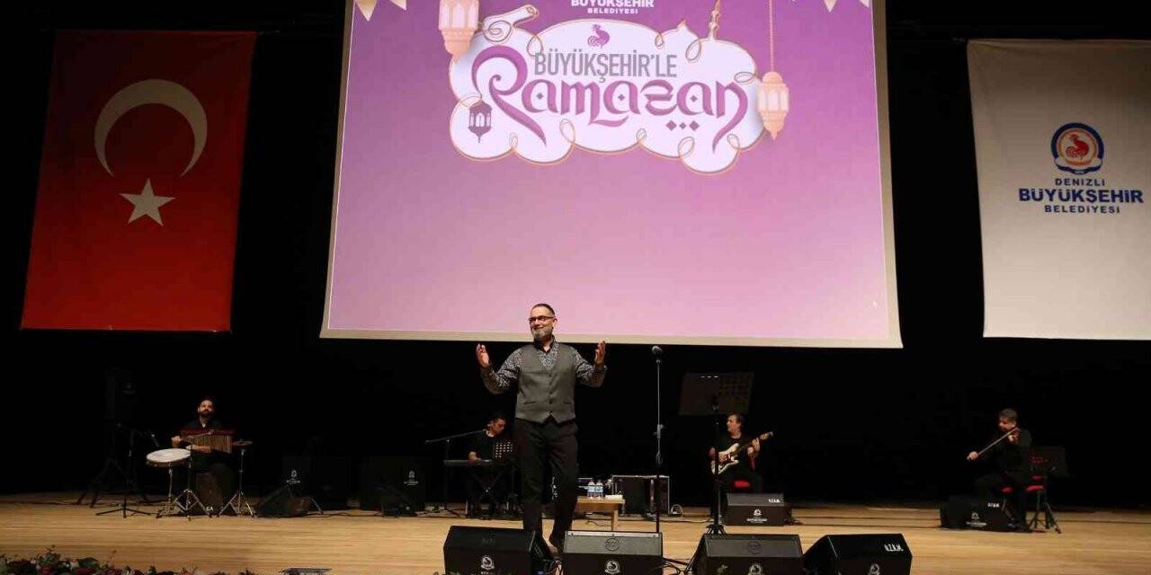 Denizli’de kurulan gönül sofrasına bu defa şiirler gönüllere dokundu